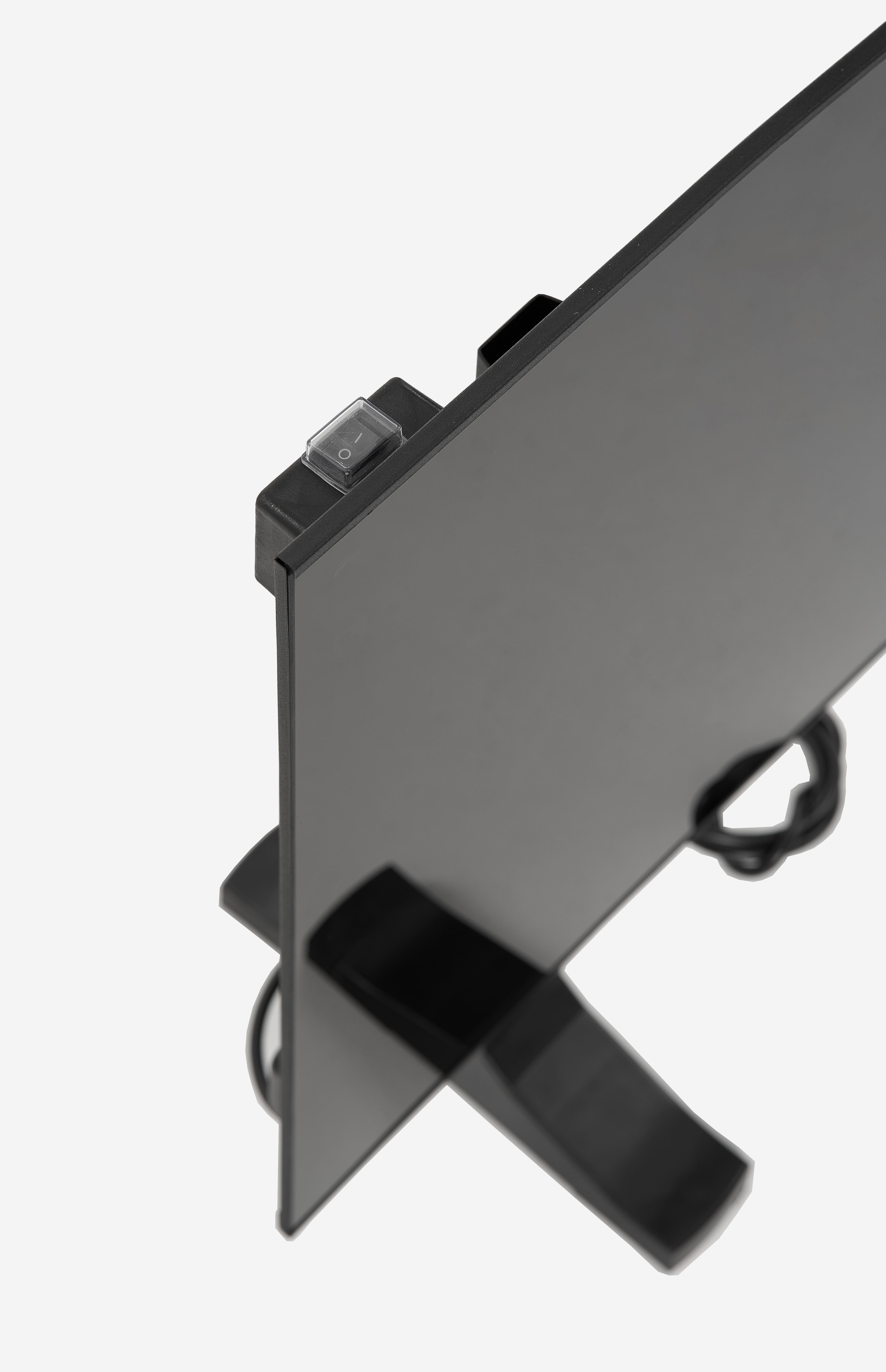Glassar 800 ЭРГН 0,8 чёрный настенный